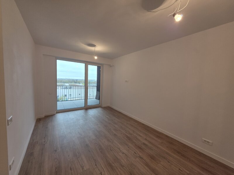 Nicolae Teclu, 5 minute metrou, complexul Estoria, parcare, boxa, centrala