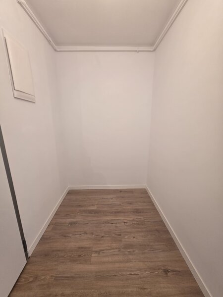 Nicolae Teclu, 5 minute metrou, complexul Estoria, parcare, boxa, centrala