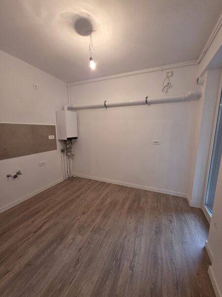 Nicolae Teclu, 5 minute metrou, complexul Estoria, parcare, boxa, centrala