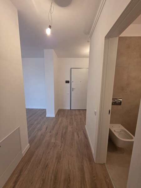 Nicolae Teclu, 5 minute metrou, complexul Estoria, parcare, boxa, centrala